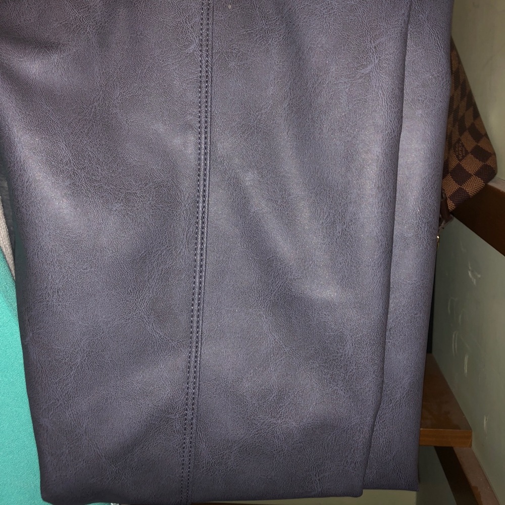 Vegan leather legging